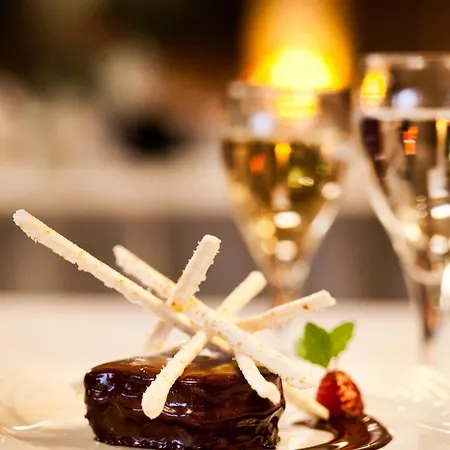 Logis & Restaurant Arcombelle