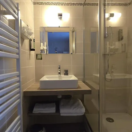 Hotel Logis & Restaurant Arcombelle Val-de-Meuse